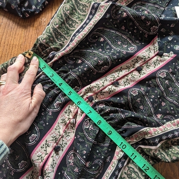 CUPCAKES AND CASHMERE nollie black dress black pink printed small NWT - Picture 11 of 11